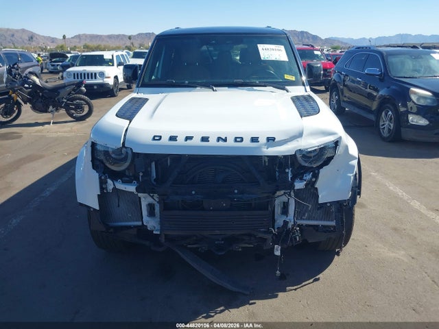 Aukcja sprzedaży 2023 Land Rover Defender 130 Se, vin: SALEPFEU3P2206811, numer aukcji: 44820106