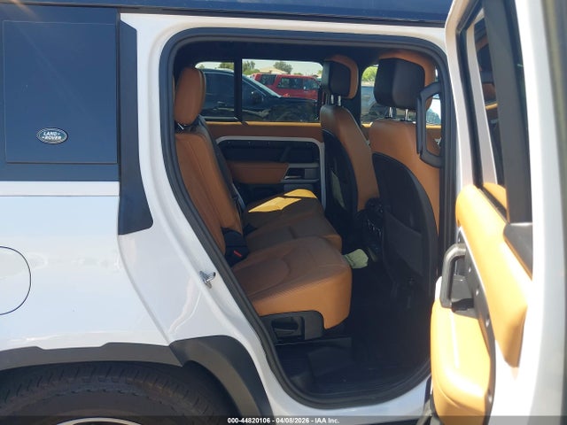 Aukcja sprzedaży 2023 Land Rover Defender 130 Se, vin: SALEPFEU3P2206811, numer aukcji: 44820106
