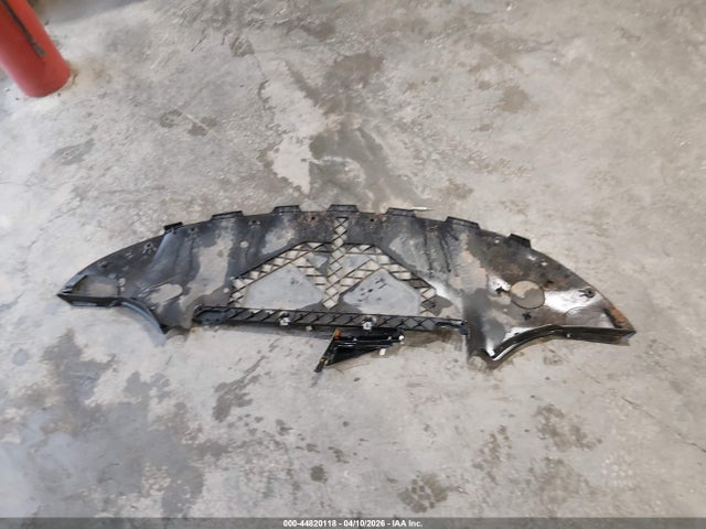 Tesla Model 3 Long Range/mid Range 2018 5YJ3E1EA7JF015491 Image 11