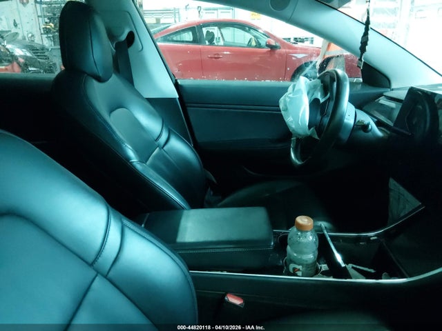 Tesla Model 3 Long Range/mid Range 2018 5YJ3E1EA7JF015491 Image 5