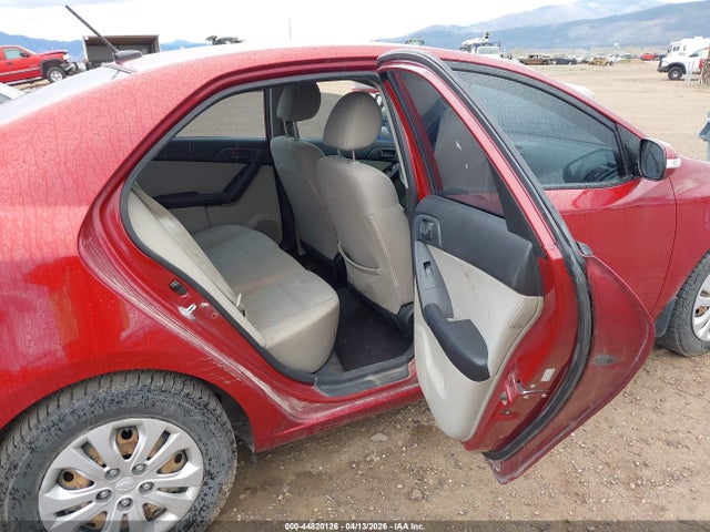 2010 KIA FORTE KNAFU4A22A5205231 Photo 7