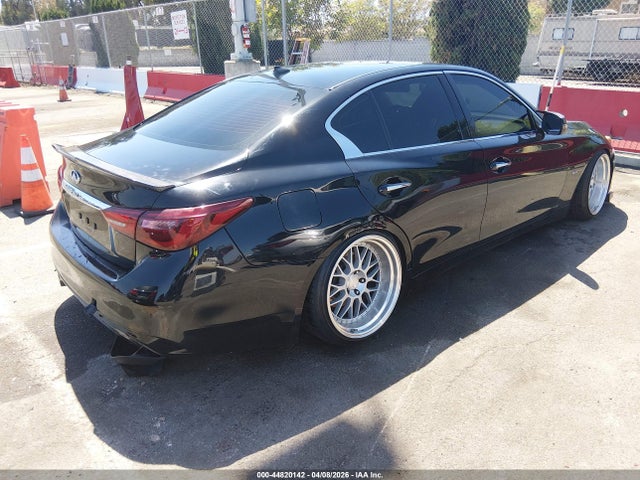 44820142 :رقم المزاد ، JN1EV7AP2JM592090 vin ، 2018 Infiniti Q50 3.0t Luxe مزاد بيع
