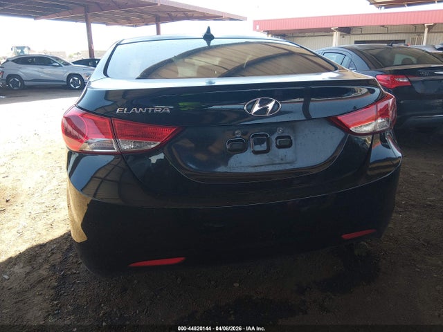 Продажа на аукционе авто 2013 Hyundai Elantra Gls, vin: 5NPDH4AE2DH447062, номер лота: 44820144