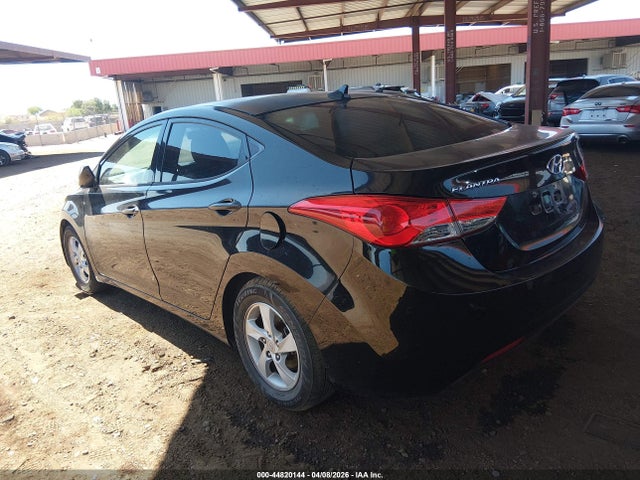 Продажа на аукционе авто 2013 Hyundai Elantra Gls, vin: 5NPDH4AE2DH447062, номер лота: 44820144