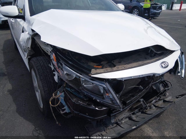 44820175 :رقم المزاد ، KNAGM4A72F5598204 vin ، 2015 Kia Optima Lx مزاد بيع