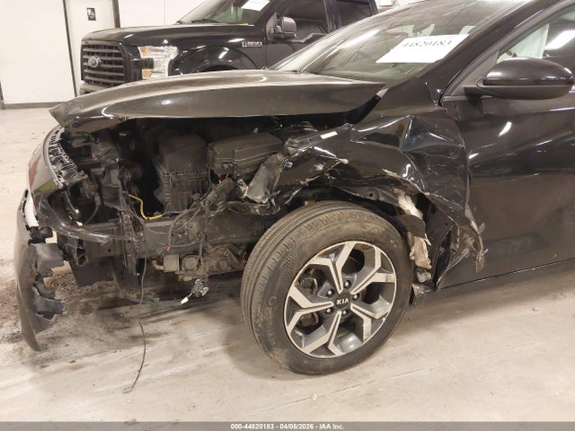 44820183 :رقم المزاد ، 3KPF24ADXLE203096 vin ، 2020 Kia Forte Lxs مزاد بيع