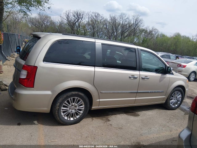 Aukcja sprzedaży 2015 Chrysler Town & Country Touring-l, vin: 2C4RC1CG1FR526293, numer aukcji: 44820194