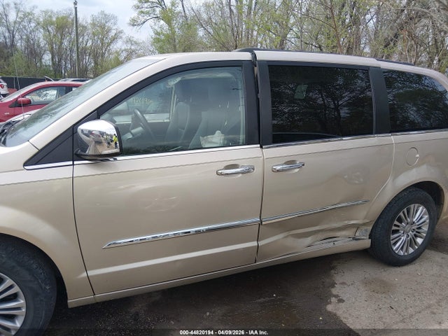 Aukcja sprzedaży 2015 Chrysler Town & Country Touring-l, vin: 2C4RC1CG1FR526293, numer aukcji: 44820194