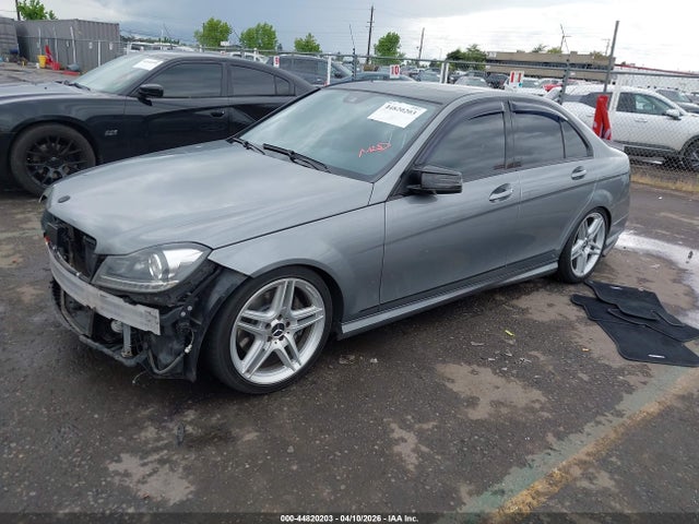 Aukcja sprzedaży 2013 Mercedes-benz C 350 Sport, vin: WDDGF5HB9DR260128, numer aukcji: 44820203