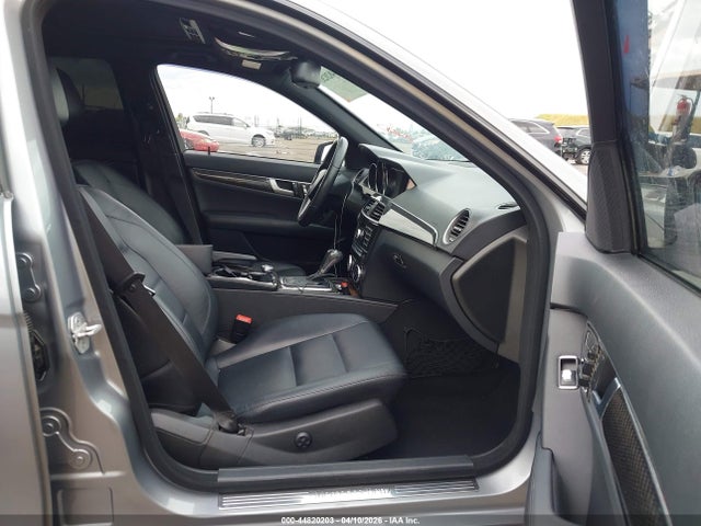 Aukcja sprzedaży 2013 Mercedes-benz C 350 Sport, vin: WDDGF5HB9DR260128, numer aukcji: 44820203