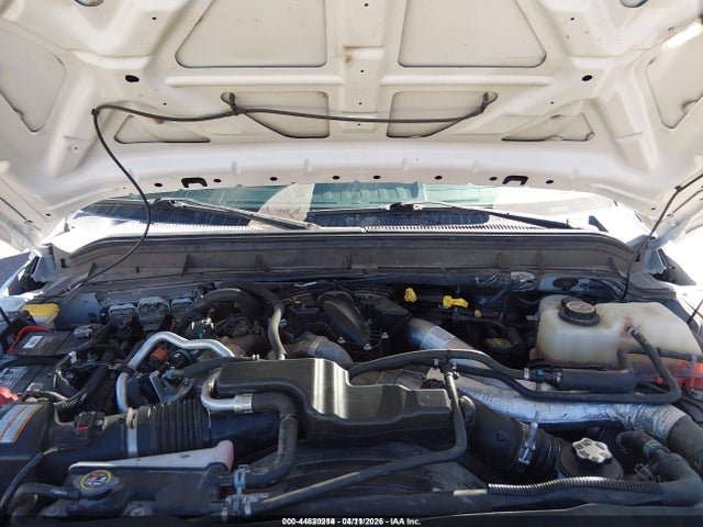 Ford F-450 Chassis Xlt 2016 1FDUF4HT5GEA60368 Image 10