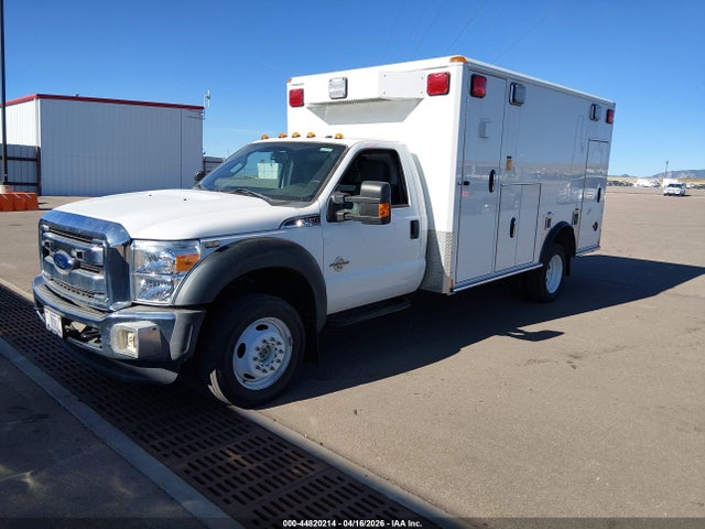 Ford F-450 Chassis Xlt 2016 1FDUF4HT5GEA60368 Image 2