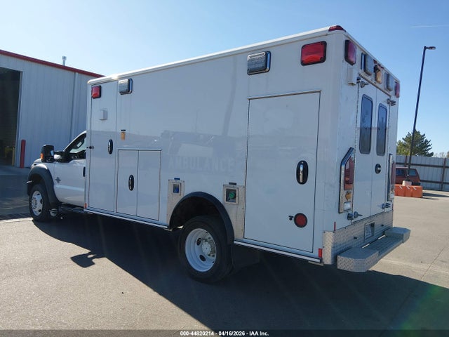 Ford F-450 Chassis Xlt 2016 1FDUF4HT5GEA60368 Image 3