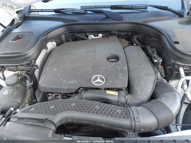 Продаж на аукціоні авто 2020 Mercedes-benz Glc 300 4matic, vin: WDC0G8EB0LF750367, номер лоту: 44820217