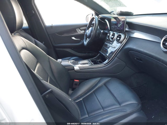 Продаж на аукціоні авто 2020 Mercedes-benz Glc 300 4matic, vin: WDC0G8EB0LF750367, номер лоту: 44820217