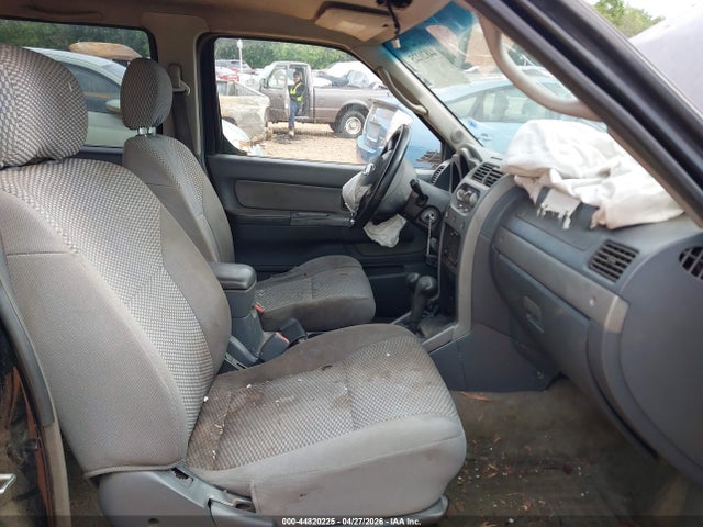 44820225 :رقم المزاد ، 1N6ED29Y52C357803 vin ، 2002 Nissan Frontier Se-v6 مزاد بيع