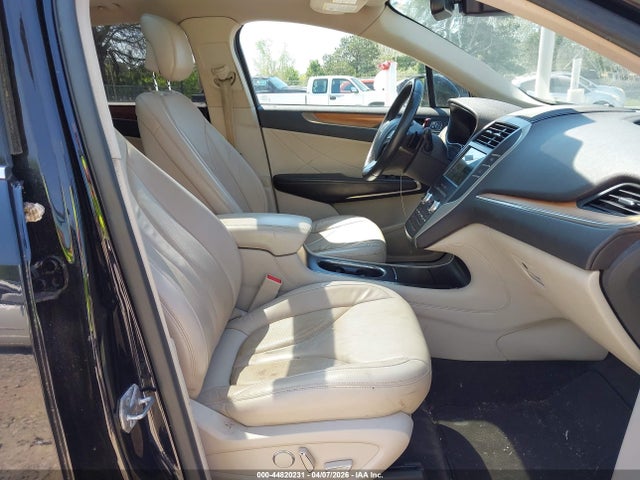 2017 LINCOLN MKC 5LMCJ2D9XHUL30837 Photo 4