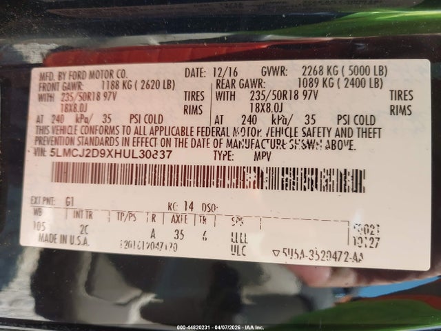 2017 LINCOLN MKC 5LMCJ2D9XHUL30837 Photo 8