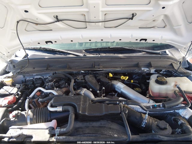 Ford F-450 Chassis Xlt 2016 1FDUF4HT7GEA60369 Image 10