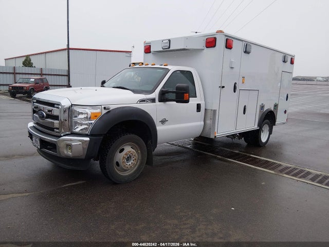 Ford F-450 Chassis Xlt 2016 1FDUF4HT7GEA60369 Image 2