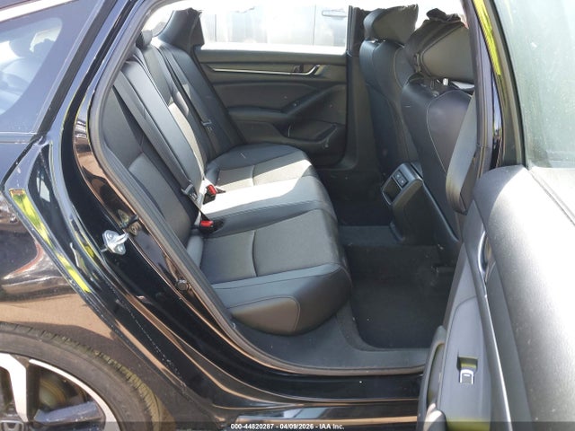 1HGCV1F37MA013240 Honda Accord Sport