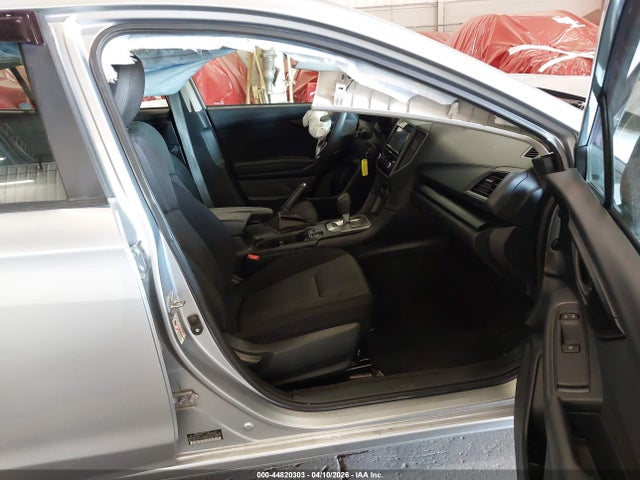 Продаж на аукціоні авто 2018 Subaru Impreza 2.0i Premium, vin: 4S3GTAD62J3752549, номер лоту: 44820303