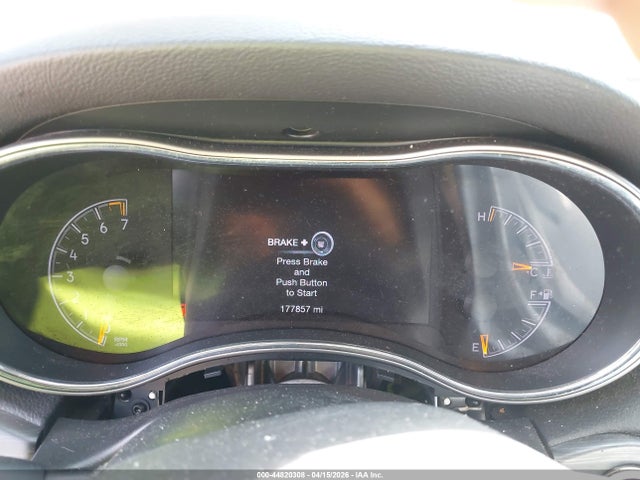 2019 Jeep Grand Cherokee Limited 4x4 მანქანა იყიდება აუქციონზე, vin: 1C4RJFBG3KC762225, აუქციონის ნომერი: 44820308