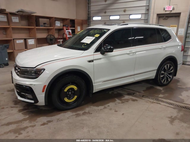 Продаж на аукціоні авто 2021 Volkswagen Tiguan 2.0t Sel Premium R-line, vin: 3VV4B7AX7MM117711, номер лоту: 44820319
