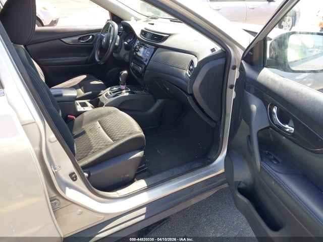 2017 NISSAN ROGUE KNMAT2MT1HP614117 Photo 4