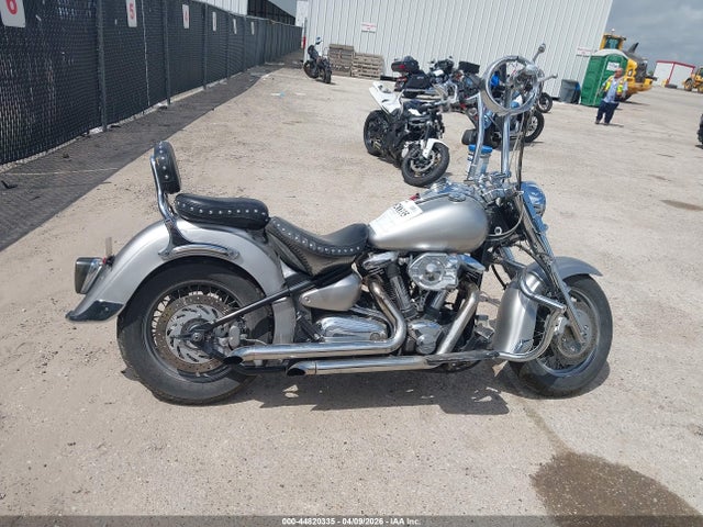 44820335 :رقم المزاد ، JYAVP07E13A010517 vin ، 2003 Yamaha Xv1600 At مزاد بيع