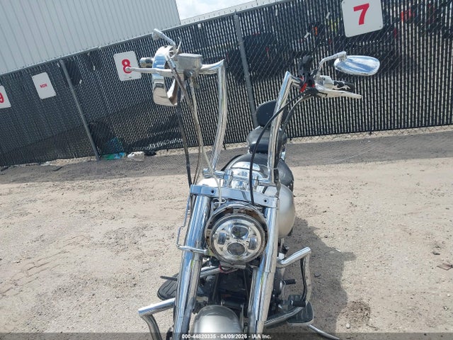 44820335 :رقم المزاد ، JYAVP07E13A010517 vin ، 2003 Yamaha Xv1600 At مزاد بيع