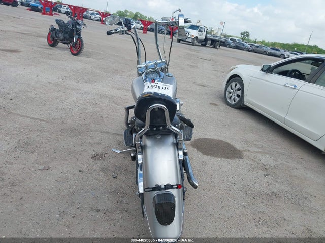 44820335 :رقم المزاد ، JYAVP07E13A010517 vin ، 2003 Yamaha Xv1600 At مزاد بيع