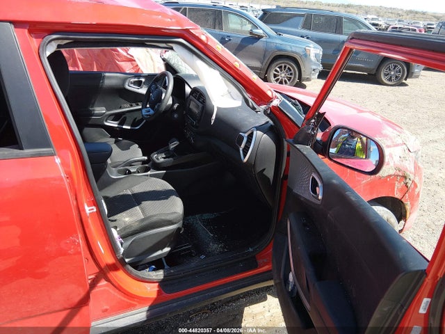 Продажа на аукционе авто 2024 Kia Soul Lx, vin: KNDJ23AU8R7219200, номер лота: 44820357