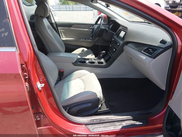 Продаж на аукціоні авто 2017 Hyundai Sonata Sport, vin: 5NPE34AF8HH469651, номер лоту: 44820382