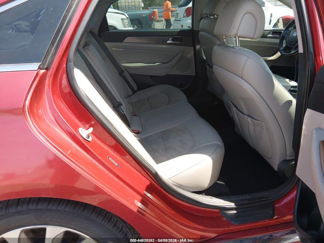 Продаж на аукціоні авто 2017 Hyundai Sonata Sport, vin: 5NPE34AF8HH469651, номер лоту: 44820382