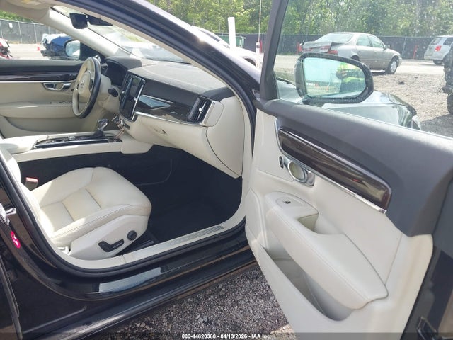 Aukcja sprzedaży 2018 Volvo S90 T6 Momentum, vin: LVY992MK0JP027494, numer aukcji: 44820388