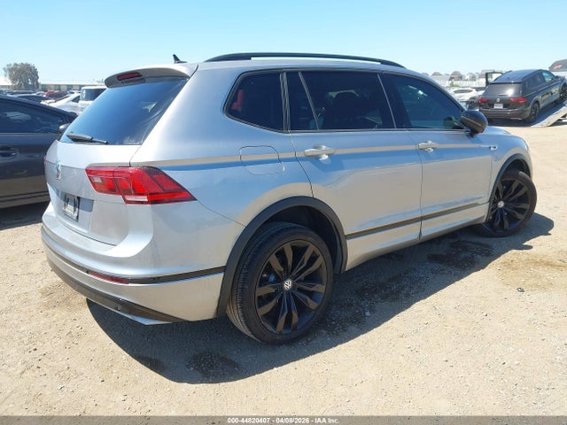 3VV3B7AX7LM167776 Volkswagen Tiguan 2.0t Se/2.0t Se R-line Black/2.0t Sel