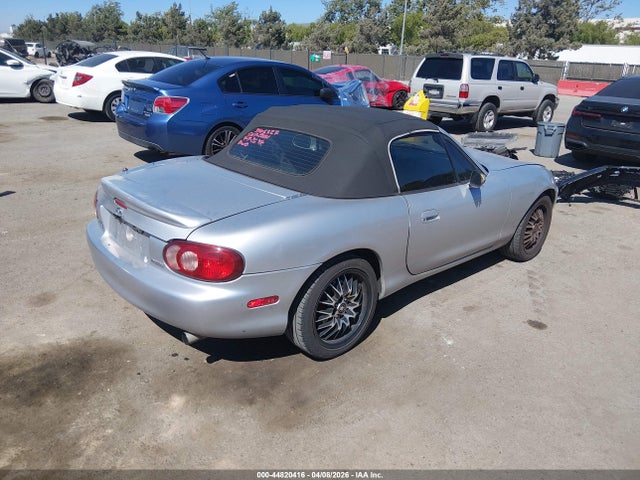 2003 Mazda Mx-5 Miata Cloth/ls/se/shinsen მანქანა იყიდება აუქციონზე, vin: JM1NB353530304028, აუქციონის ნომერი: 44820416
