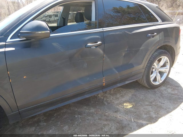 44820448 :رقم المزاد ، WA1BVAF16KD007265 vin ، 2019 Audi Q8 55 Premium مزاد بيع
