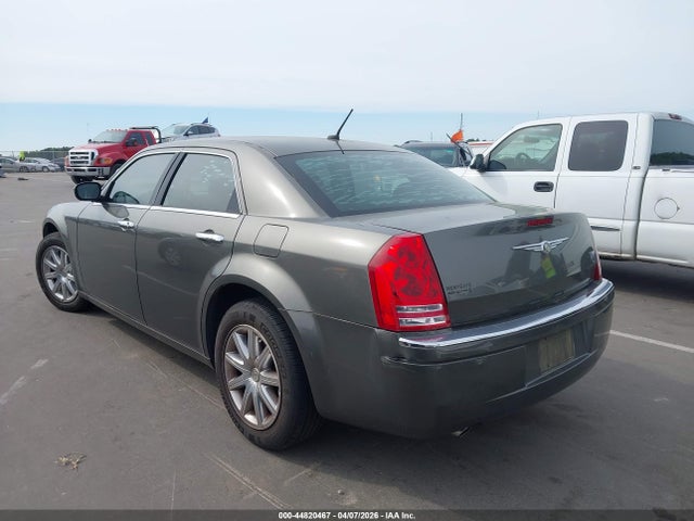 44820467 :رقم المزاد ، 2C3KA63HX8H237441 vin ، 2008 Chrysler 300c Hemi مزاد بيع