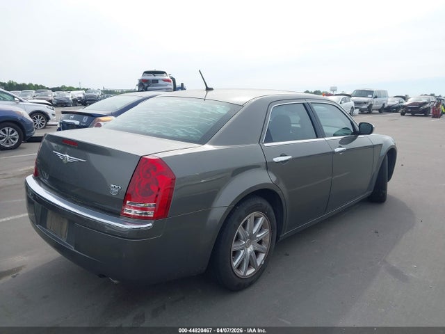 44820467 :رقم المزاد ، 2C3KA63HX8H237441 vin ، 2008 Chrysler 300c Hemi مزاد بيع