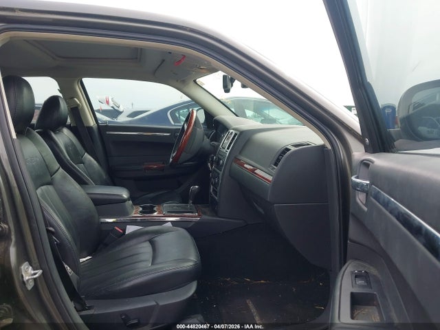 44820467 :رقم المزاد ، 2C3KA63HX8H237441 vin ، 2008 Chrysler 300c Hemi مزاد بيع