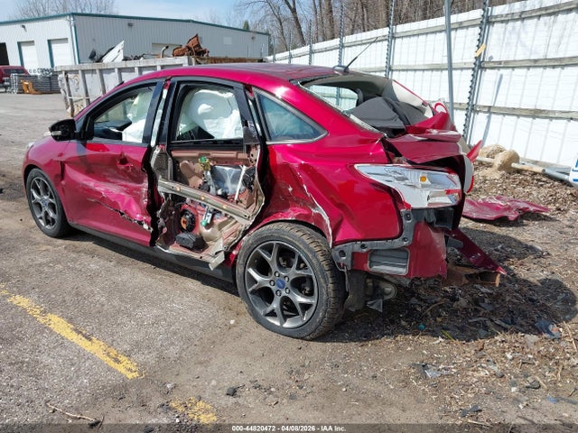 44820472 :رقم المزاد ، 1FADP3F23EL214421 vin ، 2014 Ford Focus Se مزاد بيع