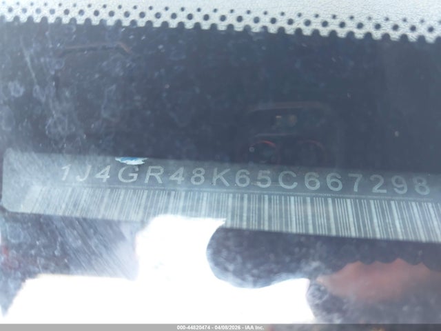 44820474 :رقم المزاد ، 1J4GR48K65C667298 vin ، 2005 Jeep Grand Cherokee Laredo مزاد بيع