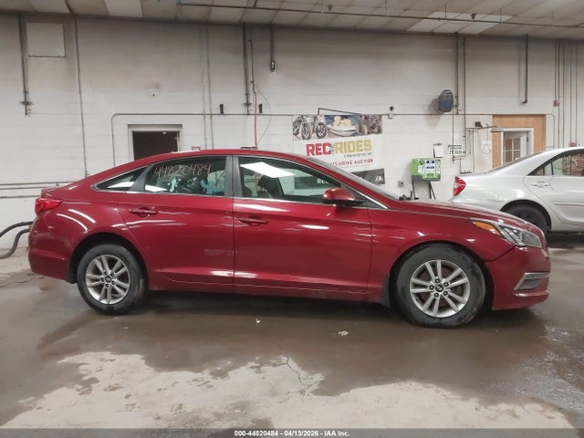2015 Hyundai Sonata Se მანქანა იყიდება აუქციონზე, vin: 5NPE24AF0FH096296, აუქციონის ნომერი: 44820484