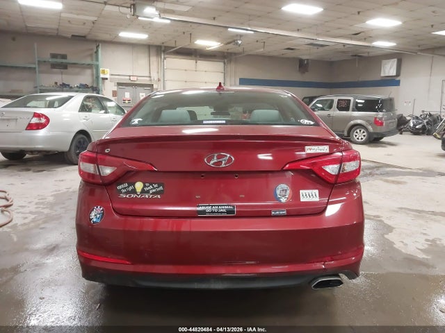 2015 Hyundai Sonata Se მანქანა იყიდება აუქციონზე, vin: 5NPE24AF0FH096296, აუქციონის ნომერი: 44820484