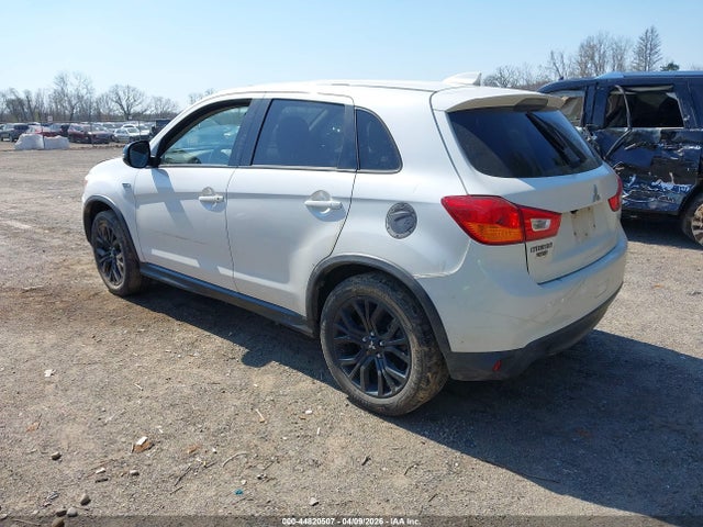Aukcja sprzedaży 2017 Mitsubishi Outlander Sport 2.0 Le, vin: JA4AR3AU2HZ050073, numer aukcji: 44820507
