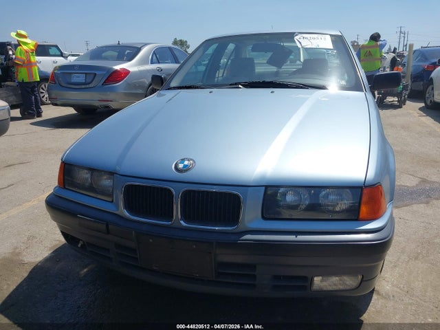 1992 BMW 325 WBACB4311NFL00019 Photo 5
