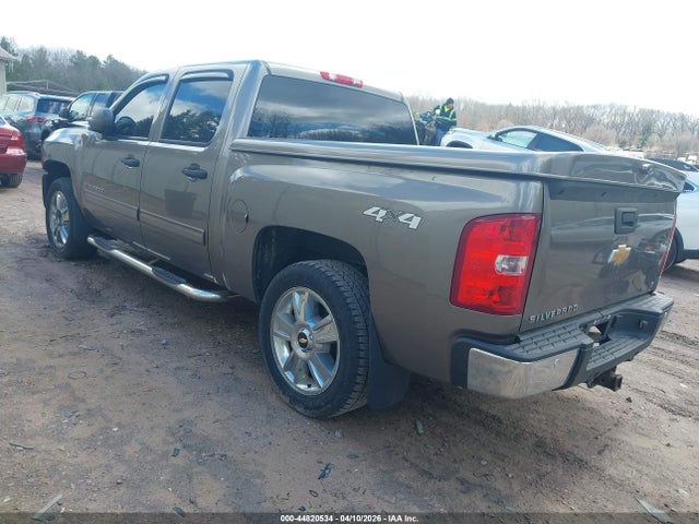 2013 CHEVROLET SILVERADO 1500 3GCPKSE74DG226151 Photo 2