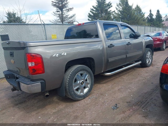 2013 CHEVROLET SILVERADO 1500 3GCPKSE74DG226151 Photo 3